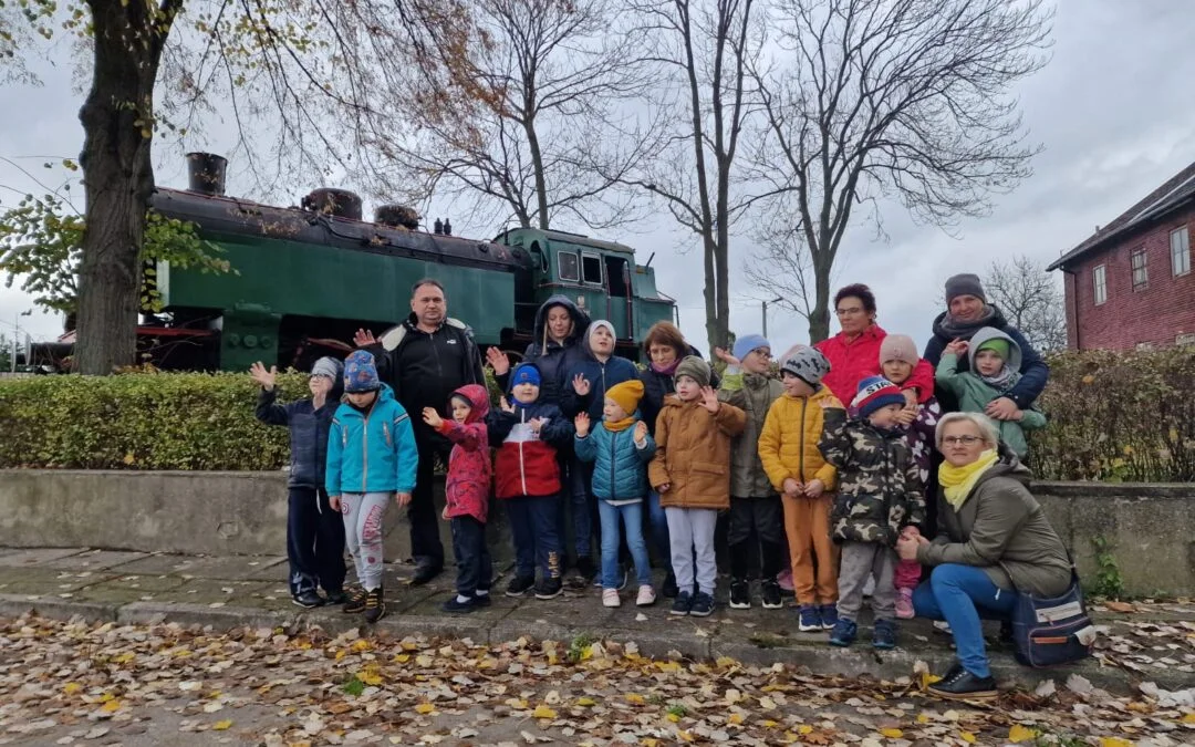 Jesienna wizyta przedszkolaków w Parowozowni Skierniewice  👍🚂