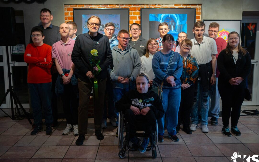 Wernisaż wystawy „OUTSIDERZY” z Pracowni STO5